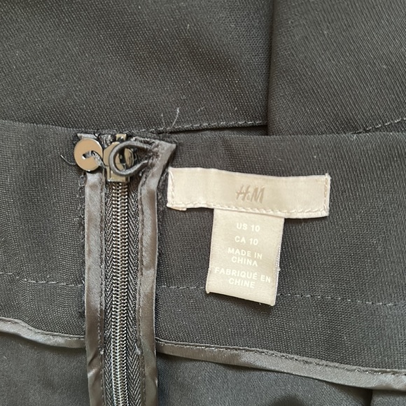 H&M Tie-front Skirt - Picture 5 of 6